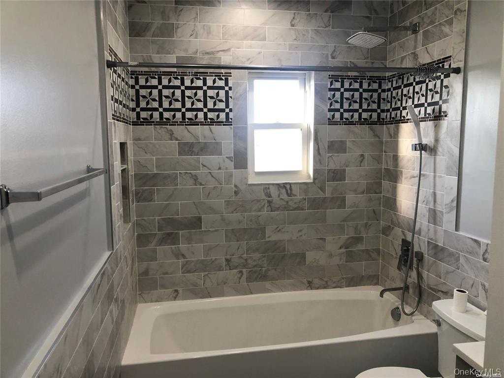 281 Dogwood Ave #2 - Photo 5 of 8