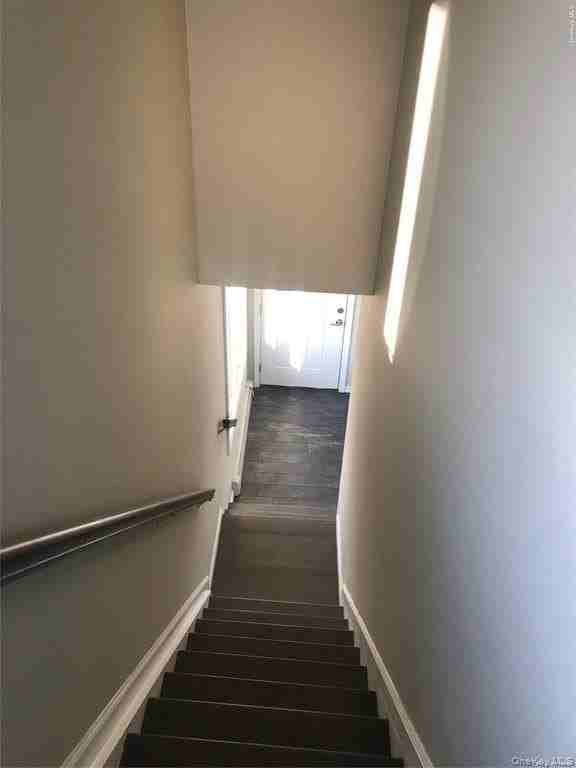 281 Dogwood Ave #2 - Photo 6 of 8