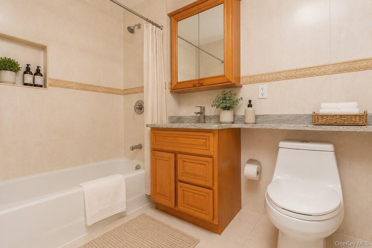 3561 84th St #208 - Photo 5 of 9