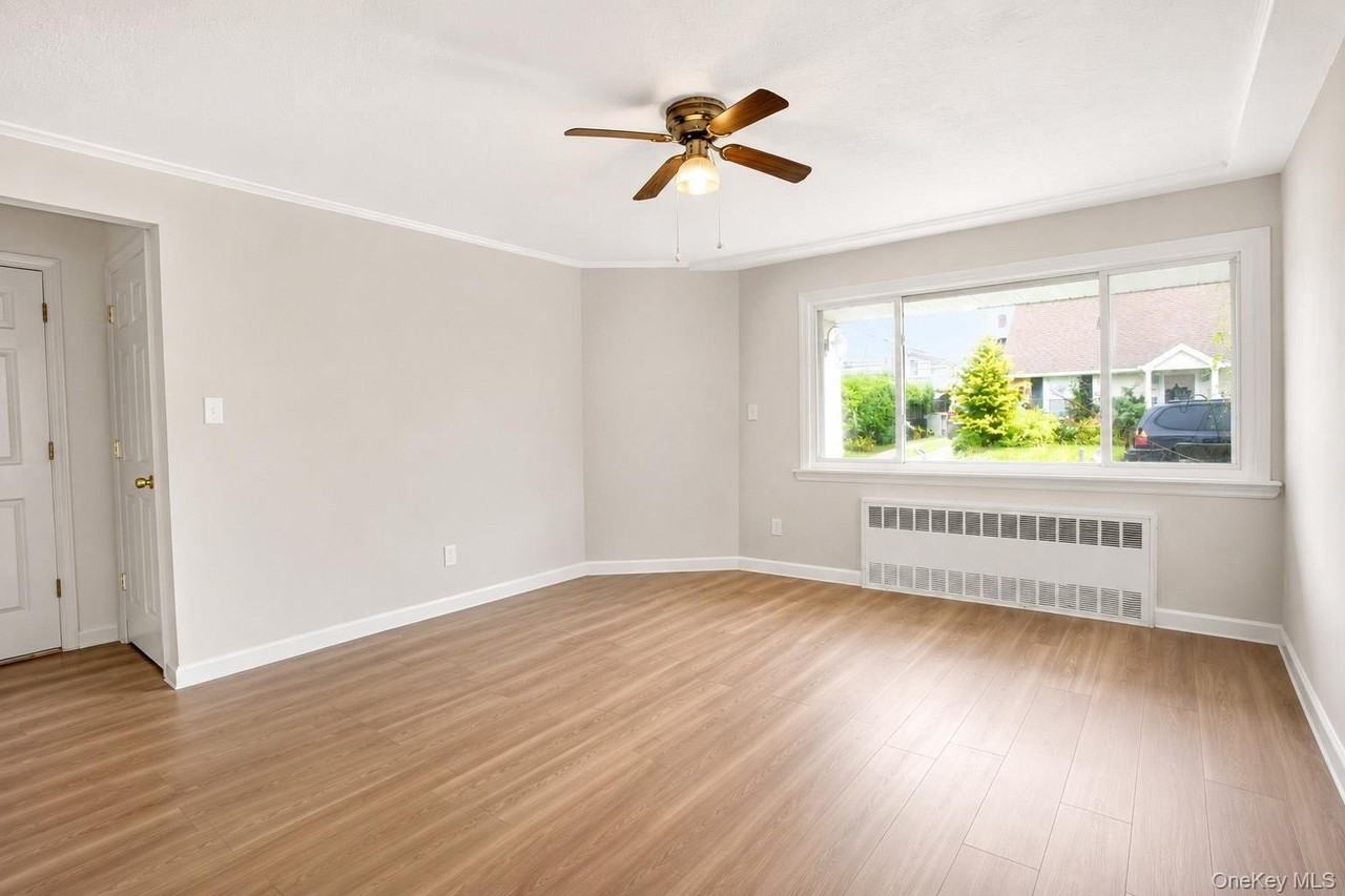 133 Cleveland Ave - Photo 3 of 21