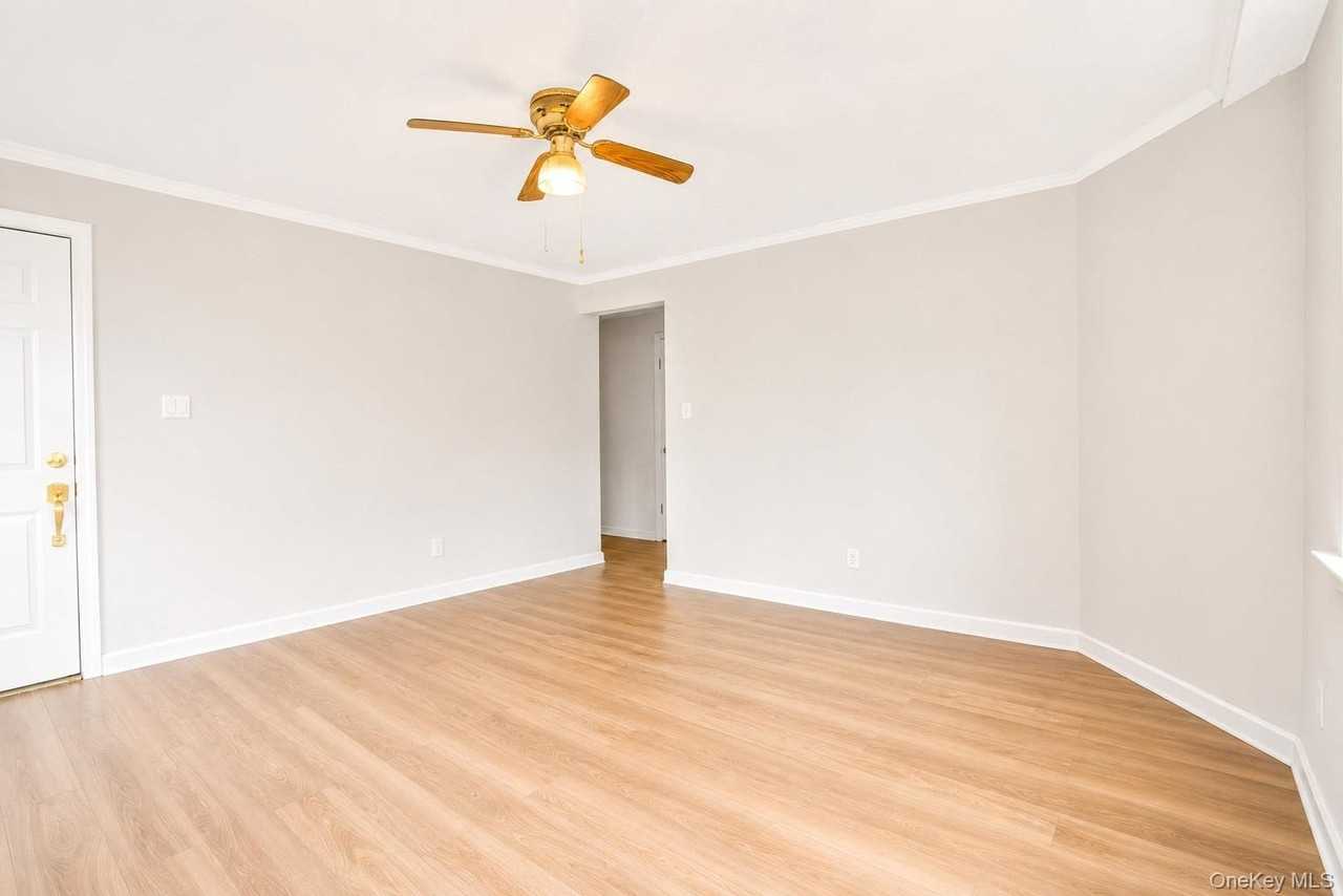 133 Cleveland Ave - Photo 6 of 21