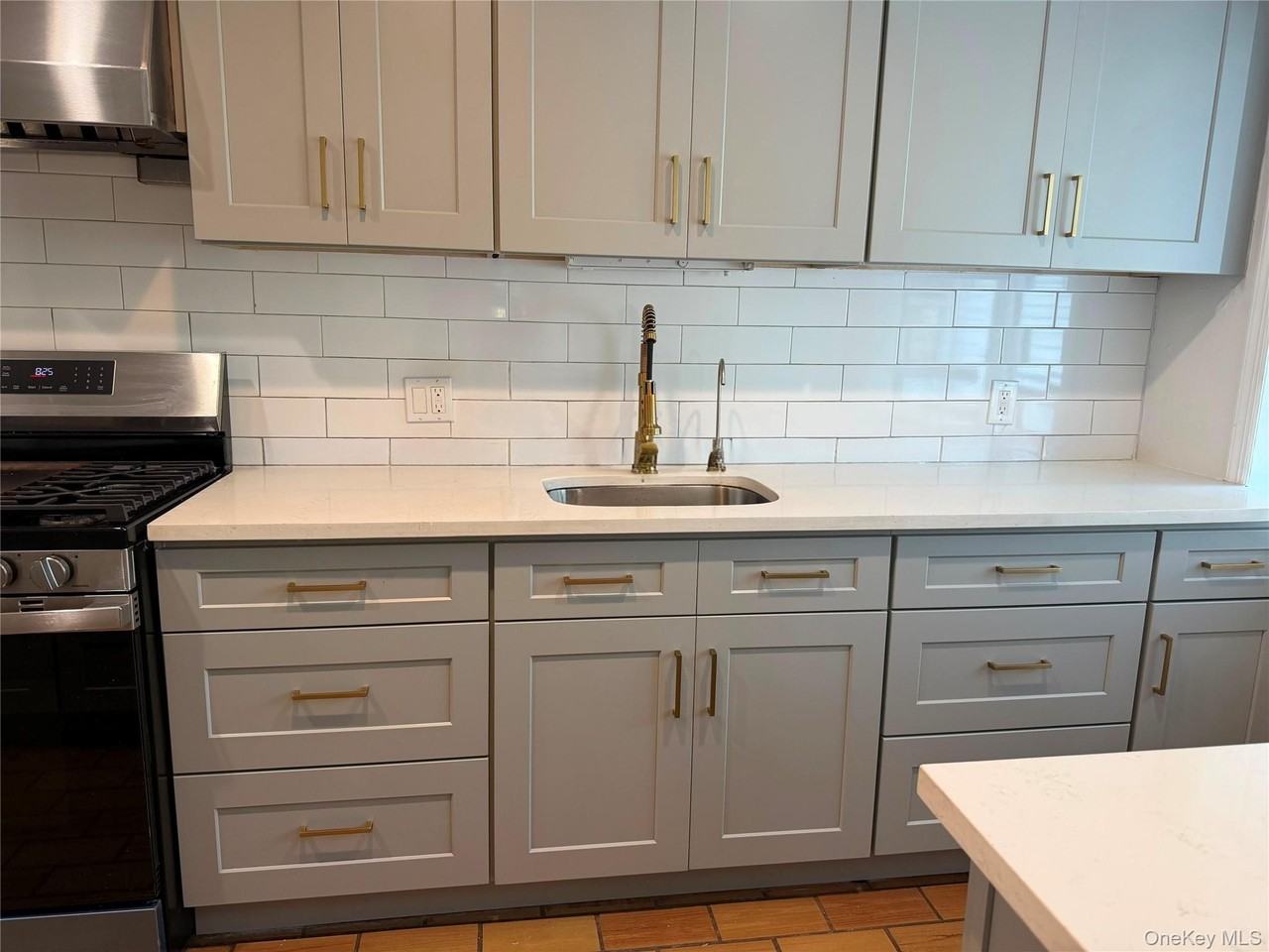 369 Island Ave - Photo 7 of 20
