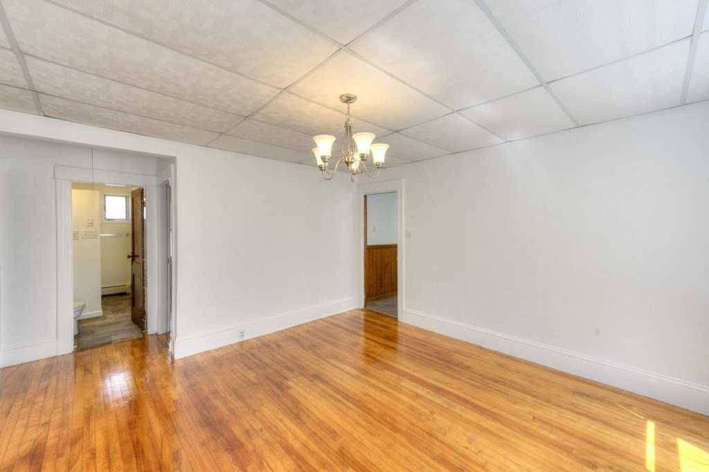 377 Chandler St #1 - Photo 7 of 27