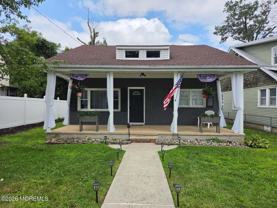 37 Beacon Blvd - Photo 1 of 1