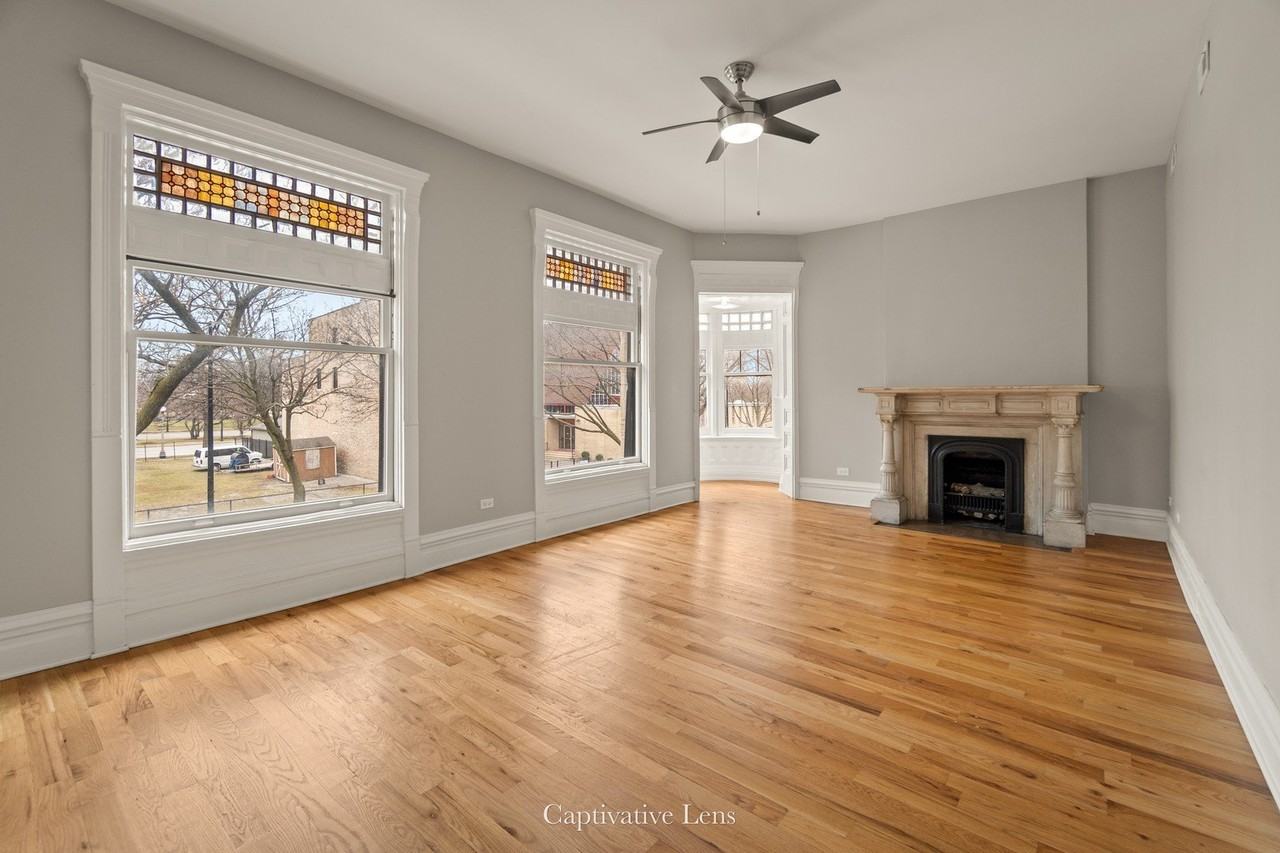 3316 S Calumet Ave #2 - Photo 5 of 20
