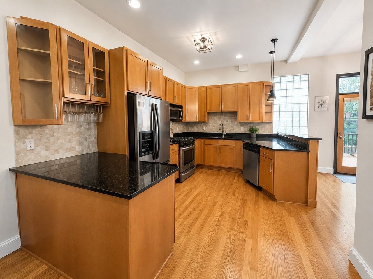 2647 W Logan Blvd #1 - Photo 4 of 11