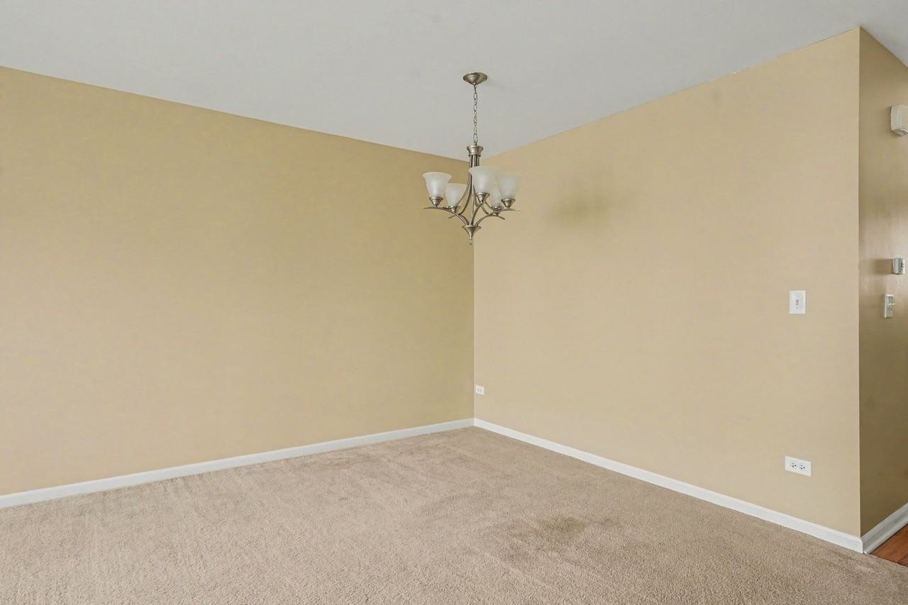 24617 Patriot Square Dr S - Photo 6 of 18
