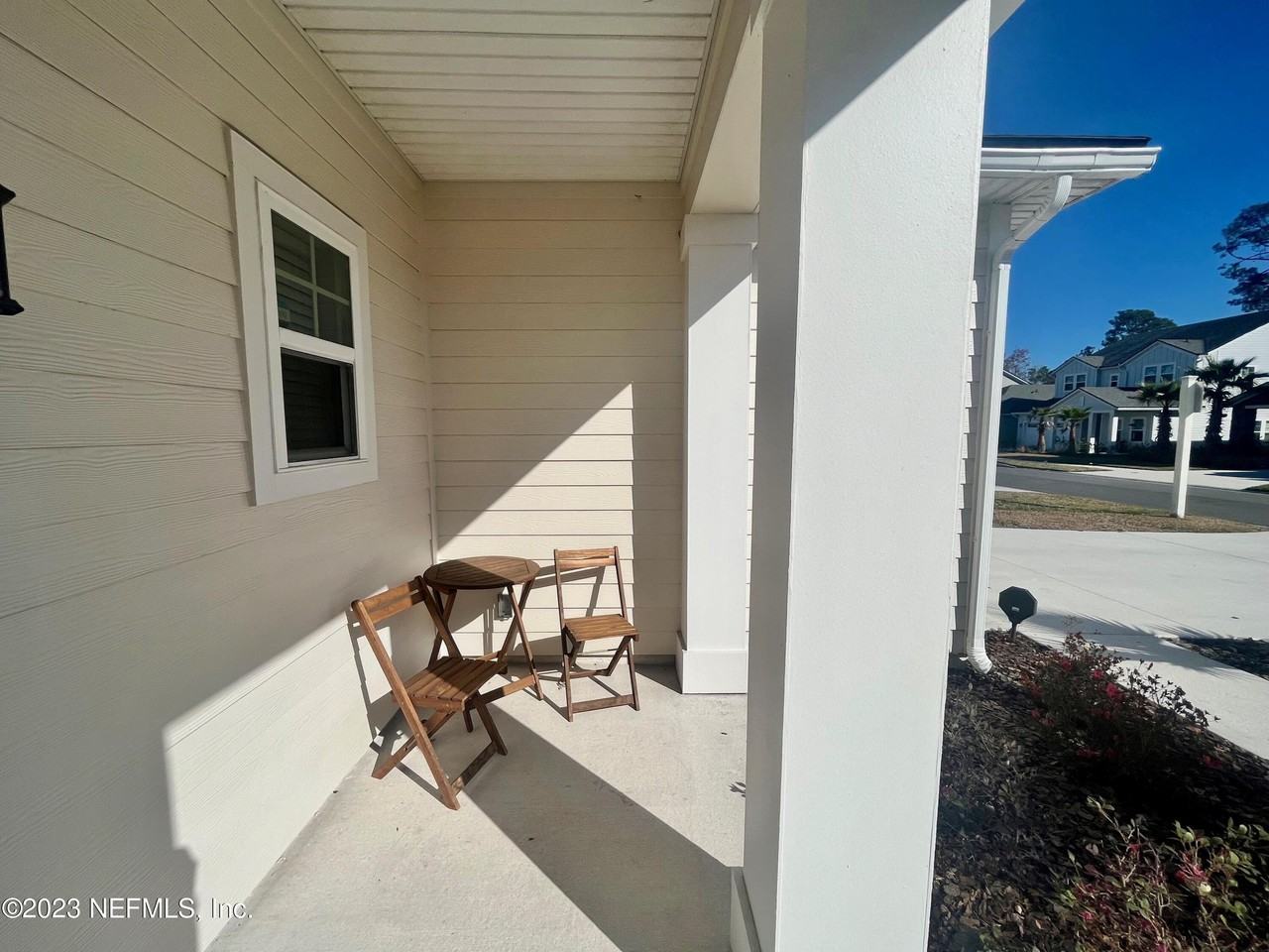 2117 Hawkeye Pl - Photo 4 of 44