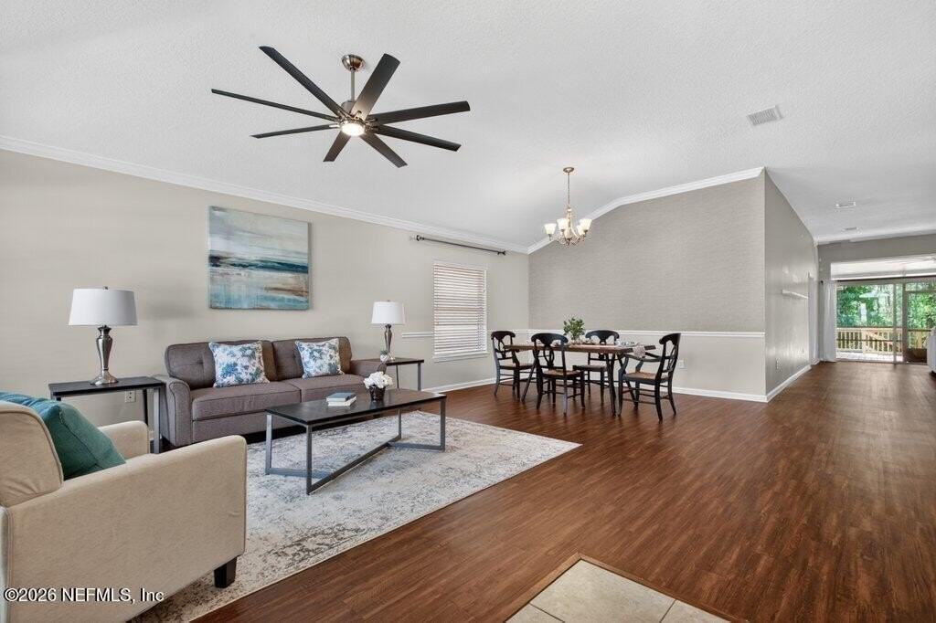 1634 Majestic View Ln - Photo 5 of 50