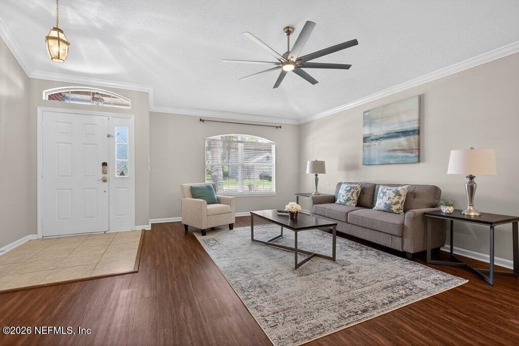 1634 Majestic View Ln - Photo 6 of 50