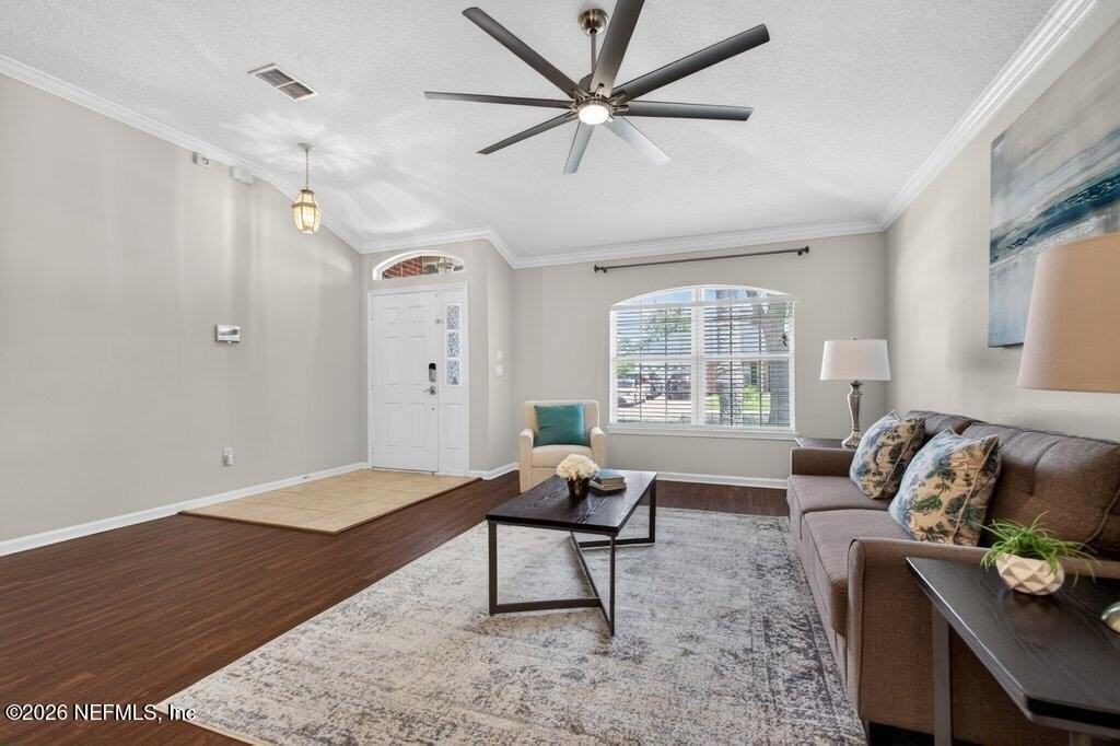 1634 Majestic View Ln - Photo 7 of 50