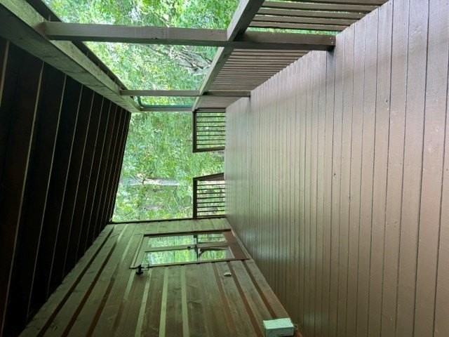 690 Oak Ridge Rd - Photo 2 of 24