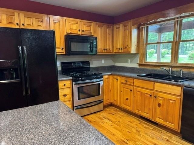 690 Oak Ridge Rd - Photo 6 of 24