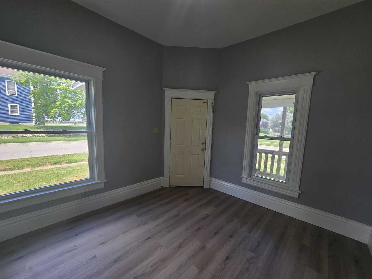 301 Leland Ave #1 - Photo 4 of 22