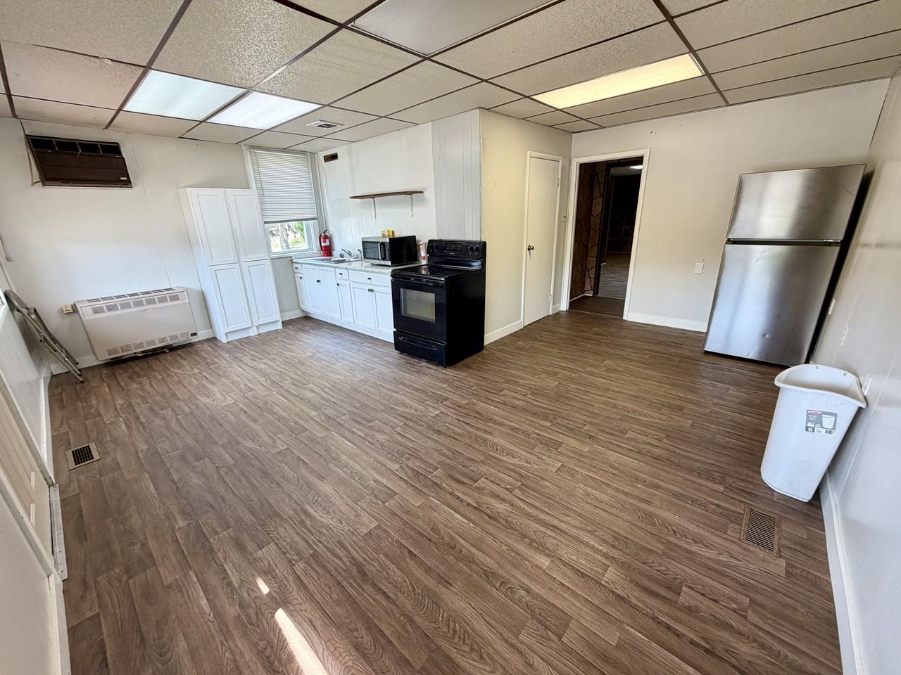 107 W Main St #A - Photo 3 of 14