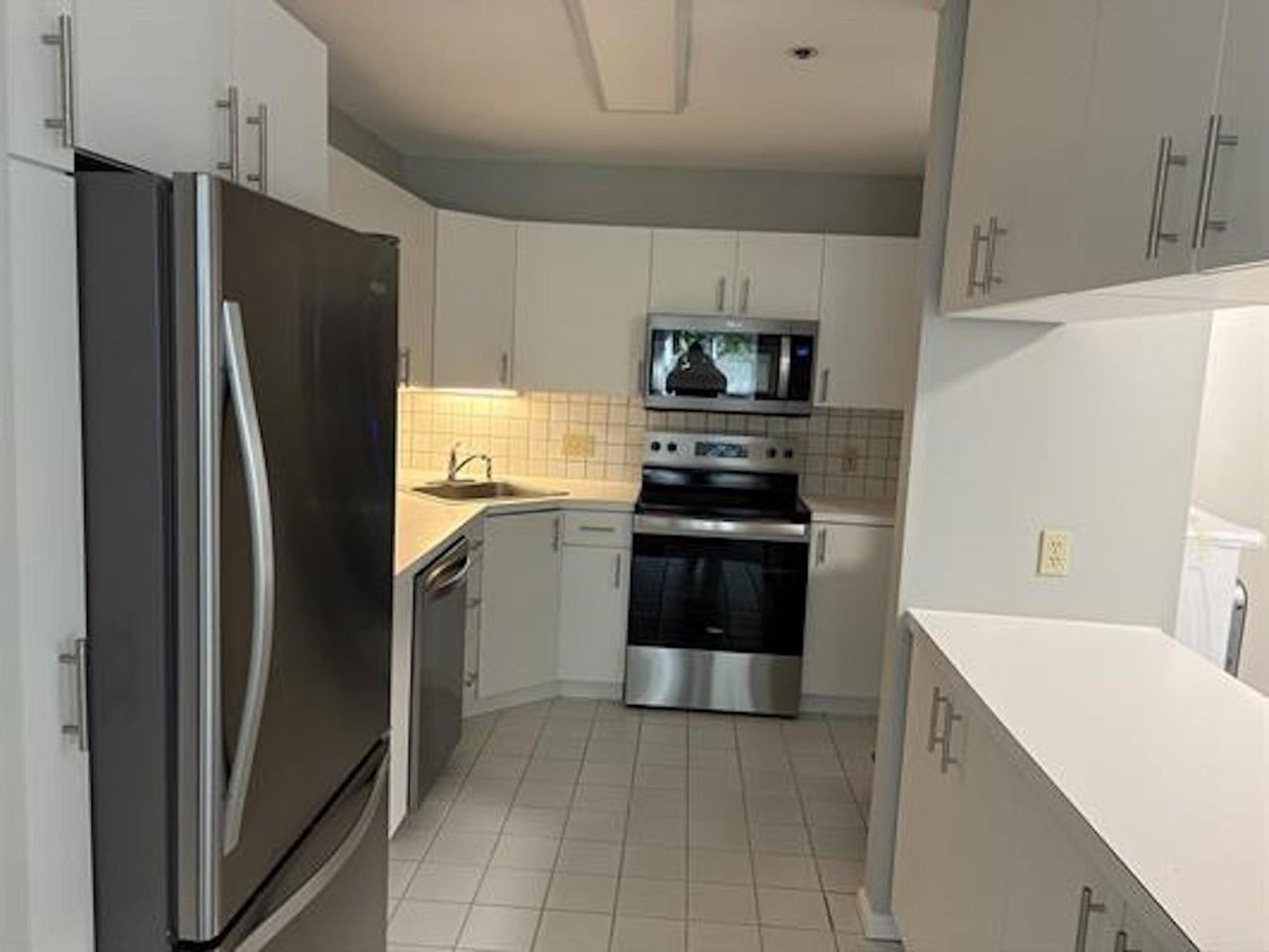 120 Coliseum Ave #110 - Photo 4 of 14