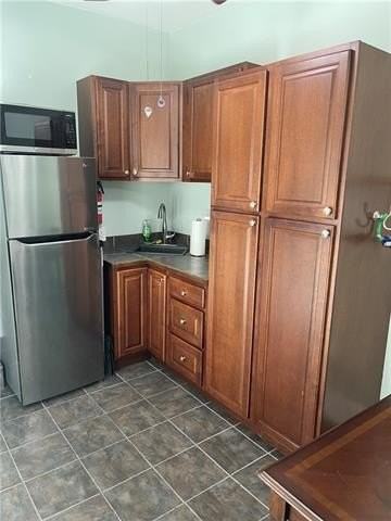 7503 Saint Charles Ave #C - Photo 4 of 6