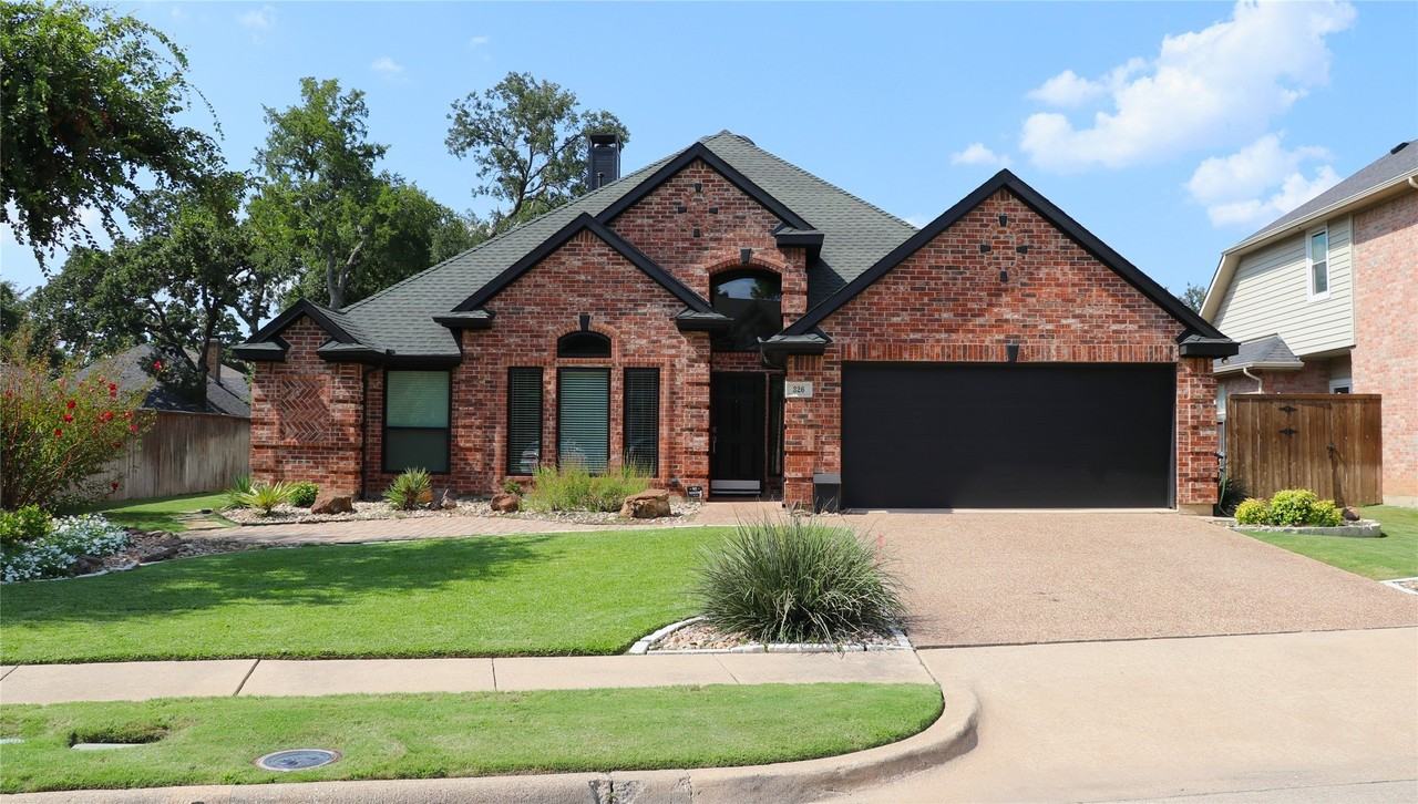 326 Saddle Tree Trl