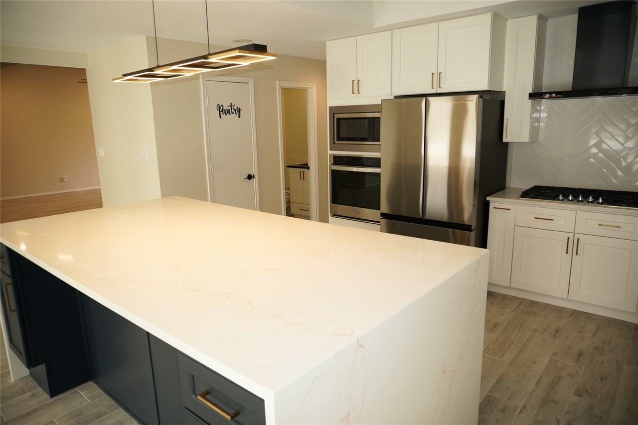 2721 Timberleaf Dr - Photo 4 of 27
