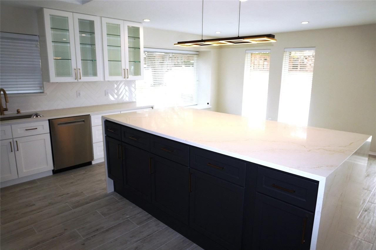 2721 Timberleaf Dr - Photo 5 of 27
