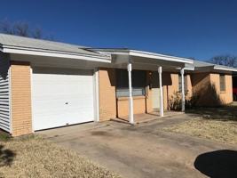 featured image of 3624 N 10th St