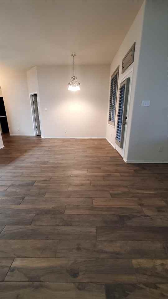809 Linda Ct - Photo 2 of 23