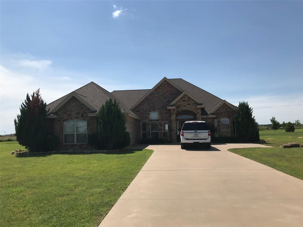 101 Iron Eagle Rd - Photo 2 of 2