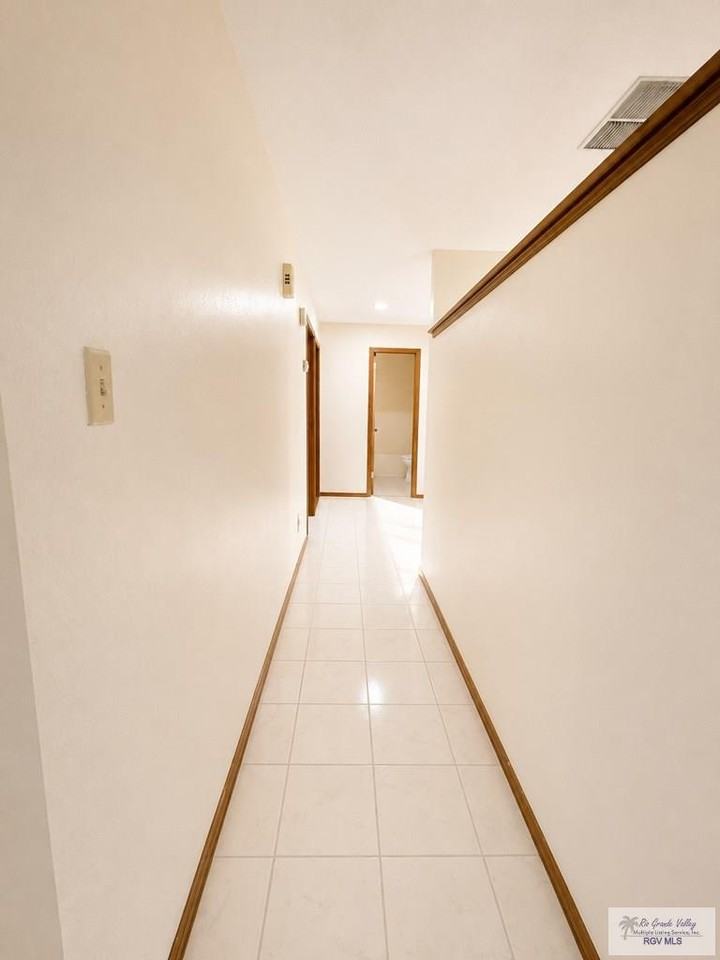1205 Tesoro Ave - Photo 6 of 23