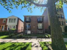 7411 N Claremont Ave ##2w - Photo 1 of 1
