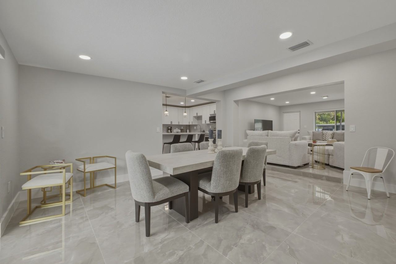 632 Las Palmas Park - Photo 2 of 48