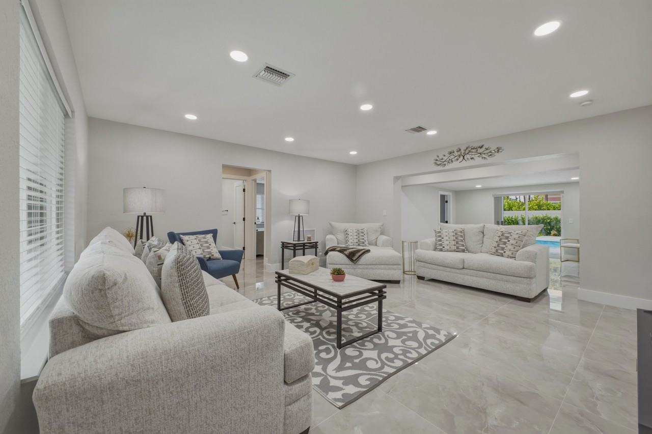 632 Las Palmas Park - Photo 7 of 48