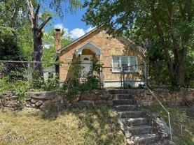 2631 E Vandalia St - Photo 1 of 1