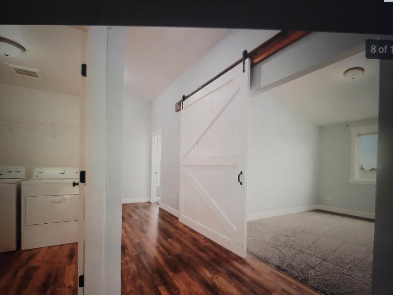 8913 Aldridge Ct - Photo 4 of 7