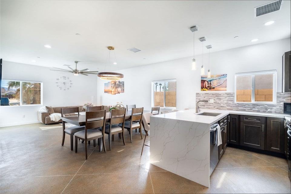 15553 Avenida Manzana - Photo 3 of 19