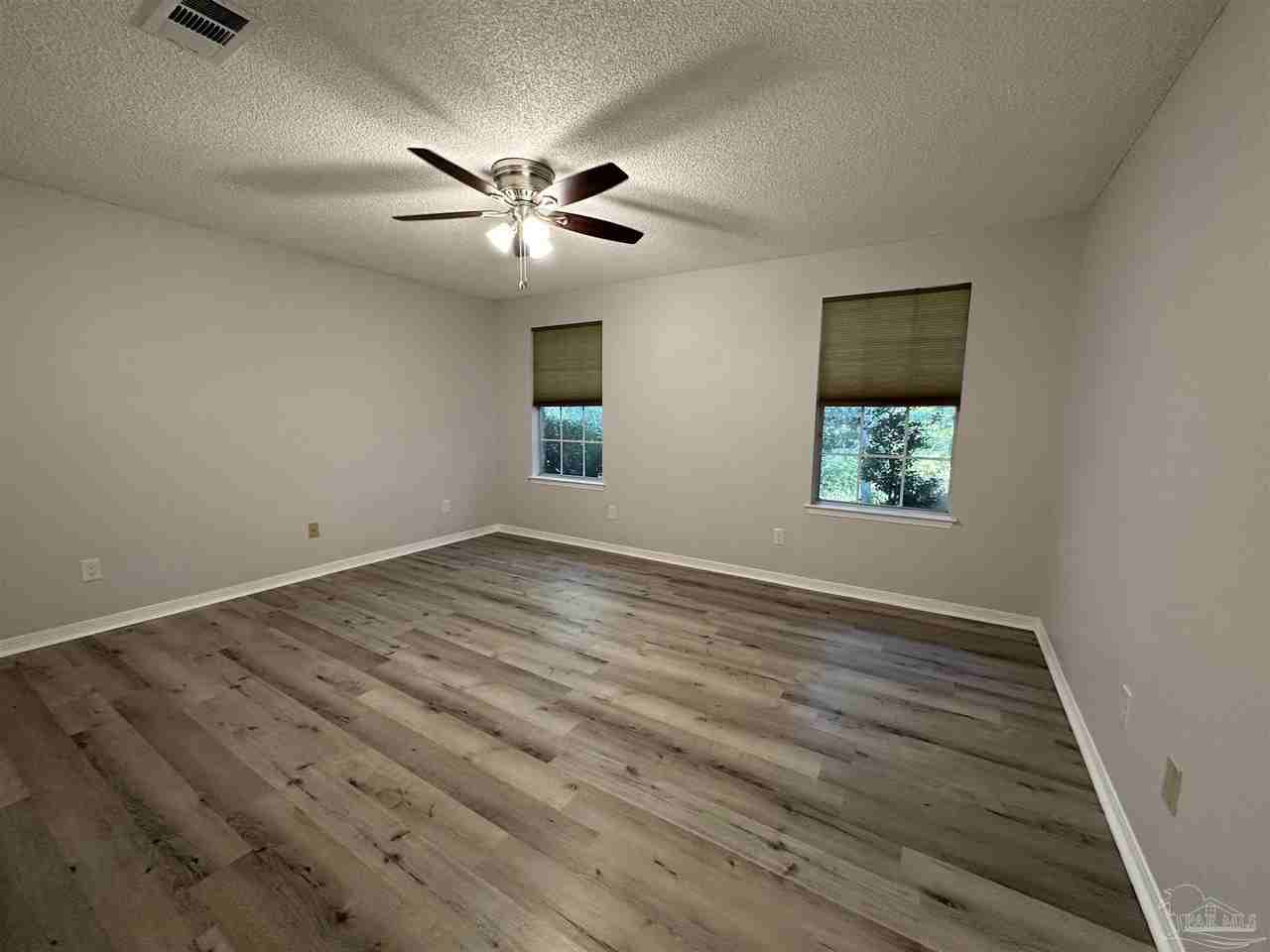 280 Bobwhite Dr - Photo 7 of 16