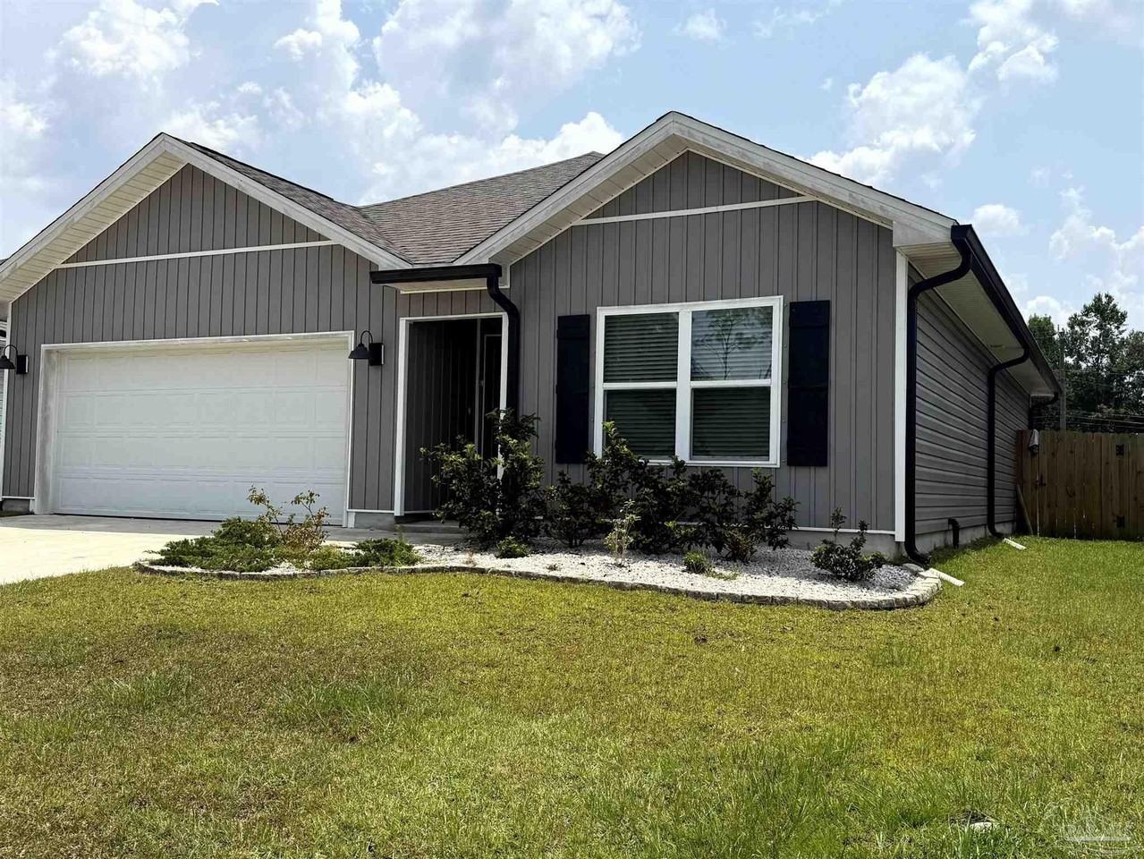 1719 Paisleigh Dr - Photo 3 of 32