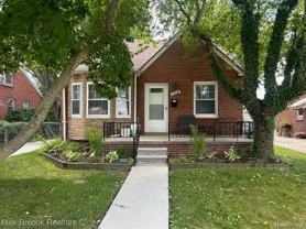 22406 Colony St - Photo 1 of 1