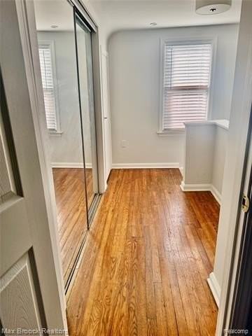 22406 Colony St - Photo 6 of 8