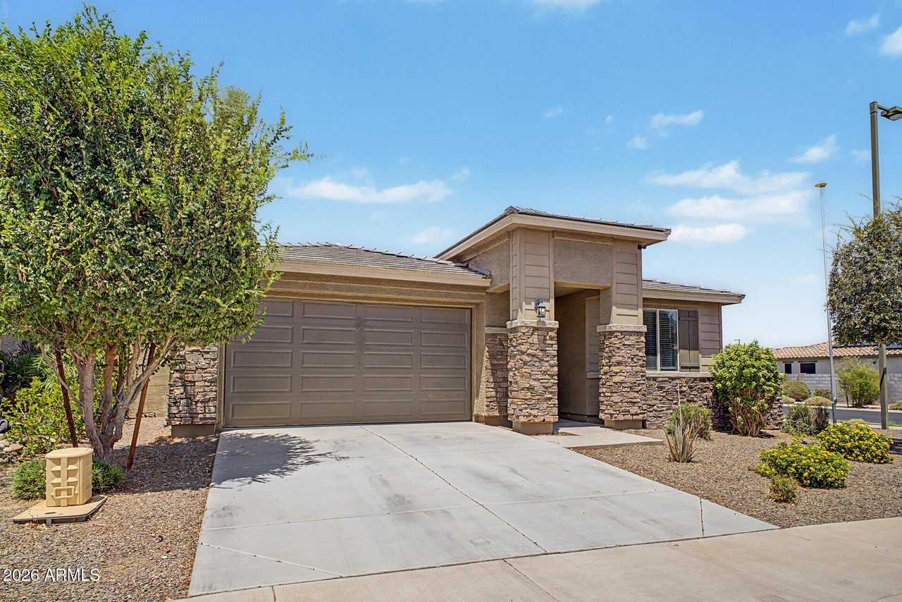 18222 W Via Montoya Dr - Photo 5 of 43