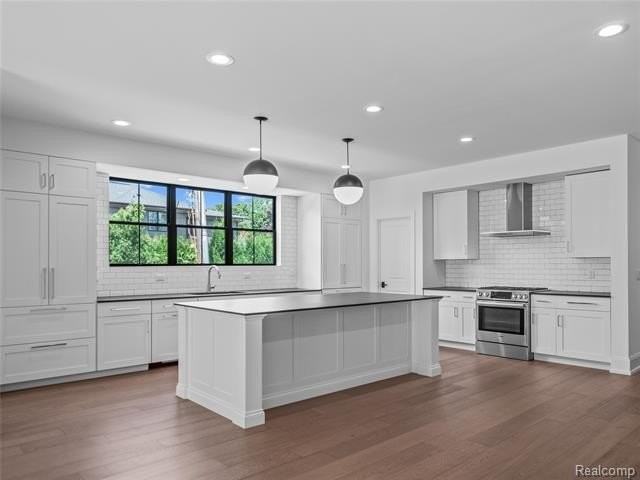 887 Redding Rd - Photo 3 of 20