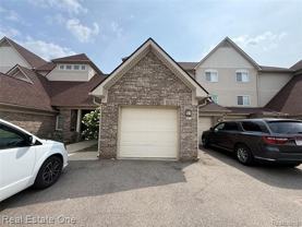 862 Brandon Ave - Photo 1 of 1
