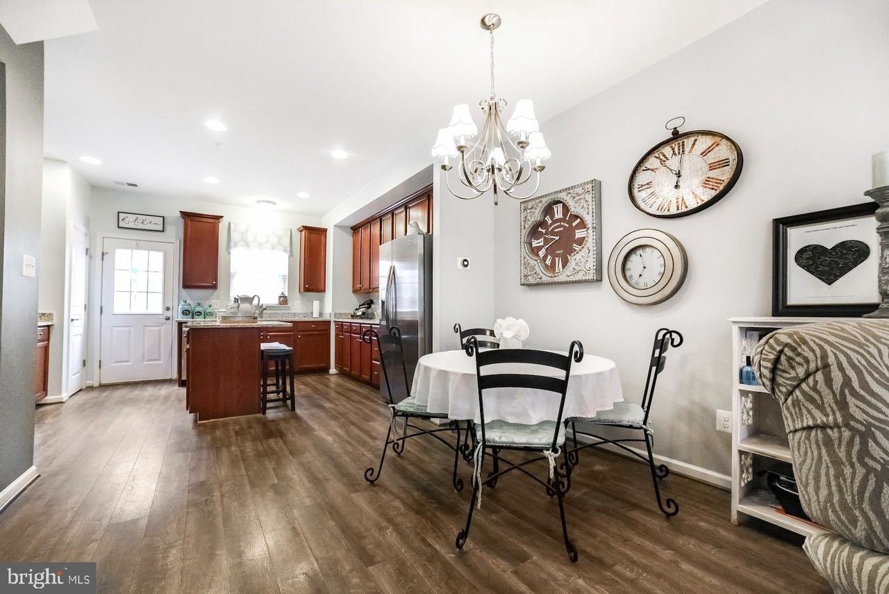 23208 Starry Way - Photo 5 of 44