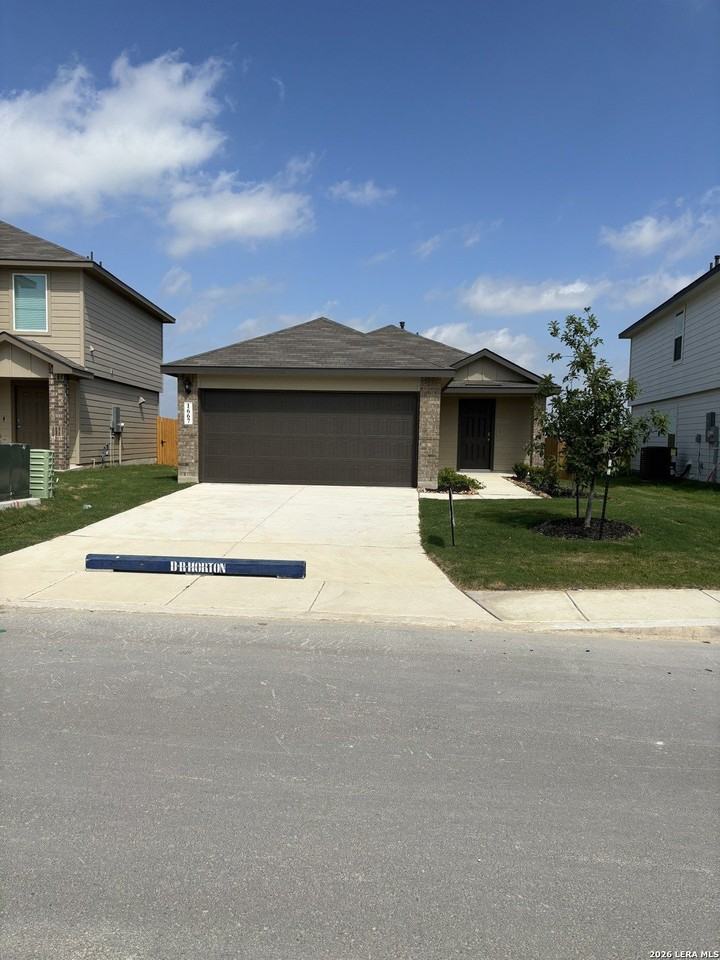 1667 House Finch Dr - Photo 3 of 27