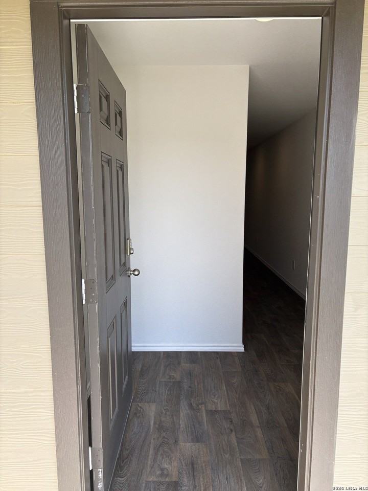 1667 House Finch Dr - Photo 6 of 27