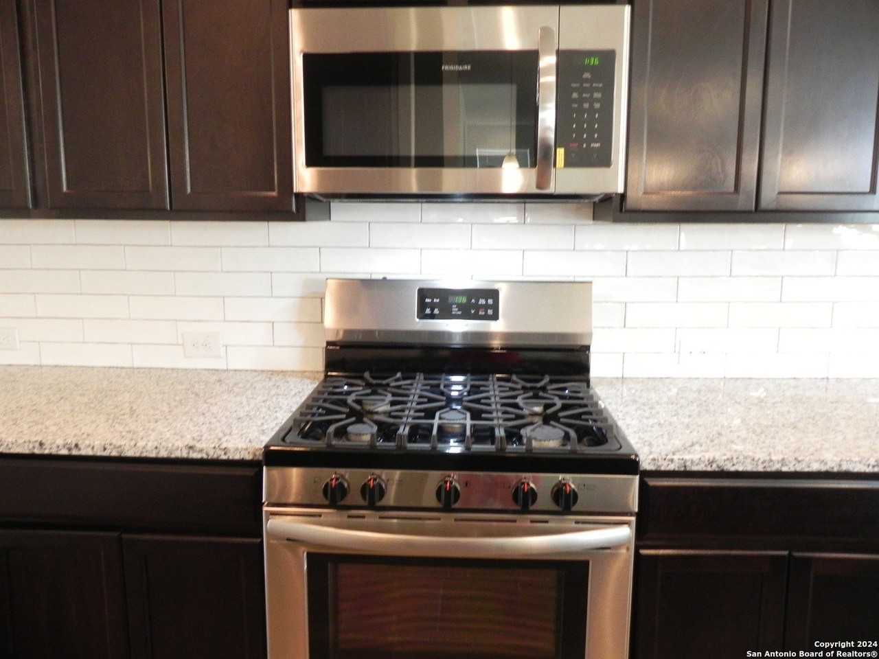 13018 Carreta Way - Photo 4 of 21