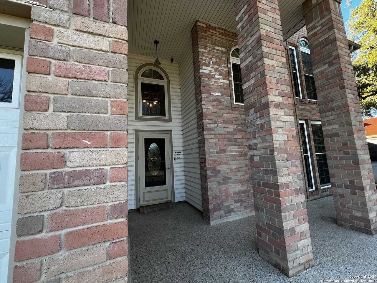 7501 Forest Echo - Photo 4 of 42