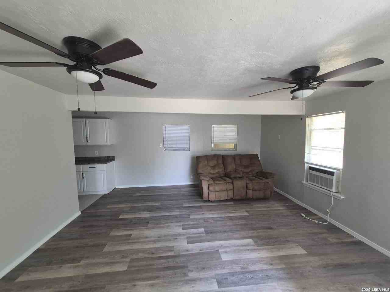 3723 W Martin St - Photo 6 of 18