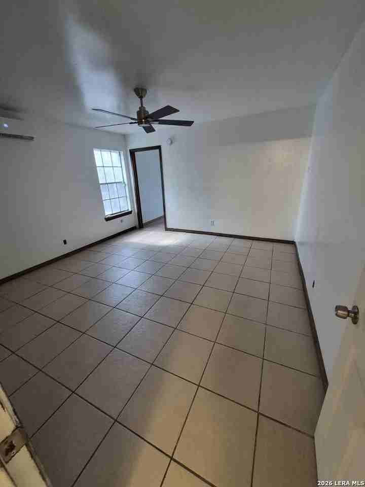 707 W Malone Ave - Photo 3 of 12