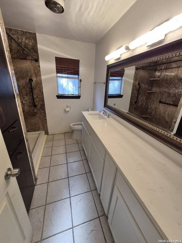 707 W Malone Ave - Photo 5 of 12