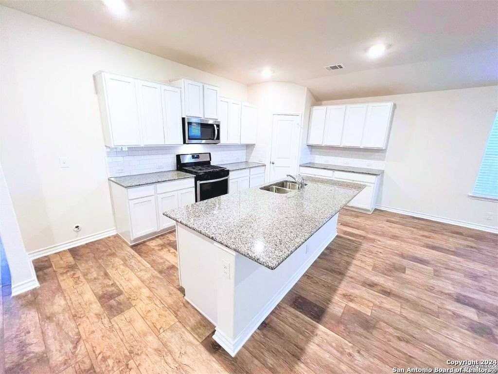 13206 Whisper Bnd - Photo 2 of 21
